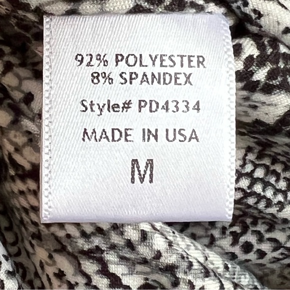 ⭕️SOLD⭕️Fore snakeskin bodysuit size medium body suit Gray White - Picture 6 of 12